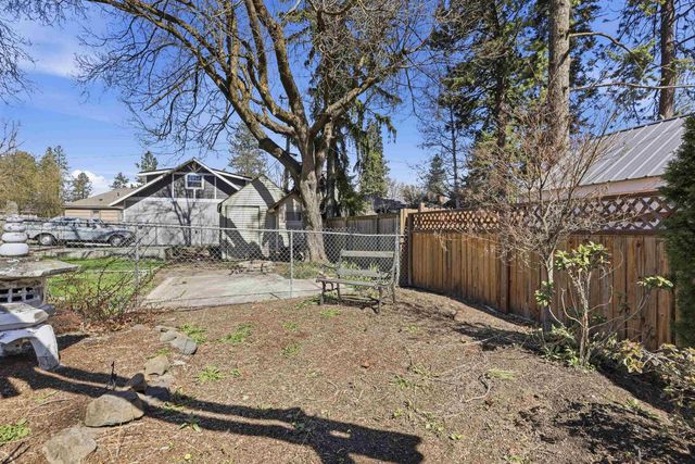 1317 S Grove St, Spokane, WA 99204