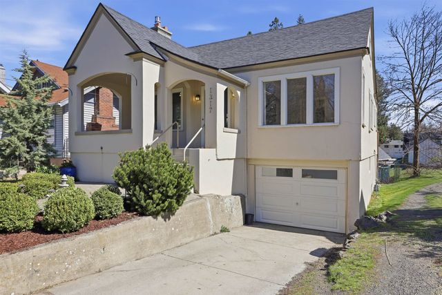1317 S Grove St, Spokane, WA 99204