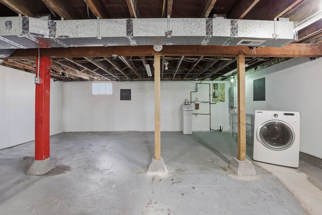 1317 S Grove St, Spokane, WA 99204