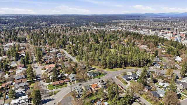 1317 S Grove St, Spokane, WA 99204