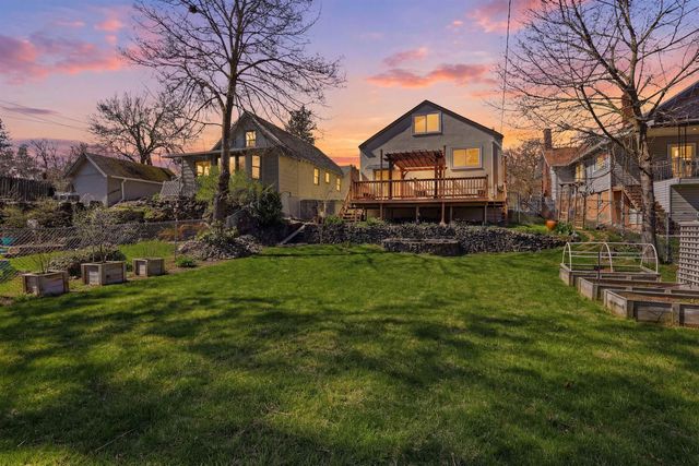 1317 S Grove St, Spokane, WA 99204