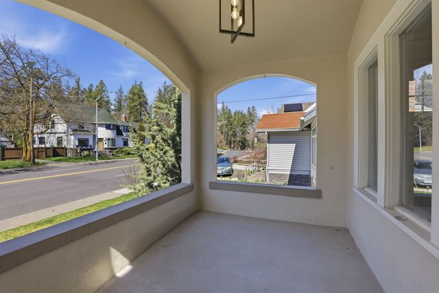 1317 S Grove St, Spokane, WA 99204