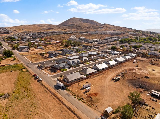 1772 W 150 S, Hurricane, UT 84737