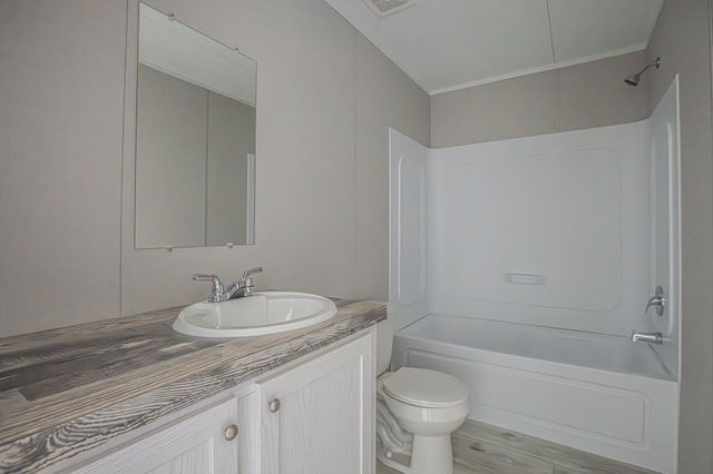 105 Draven Drive, Springtown, TX 76082