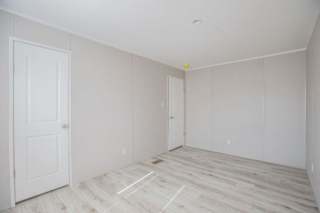 105 Draven Drive, Springtown, TX 76082