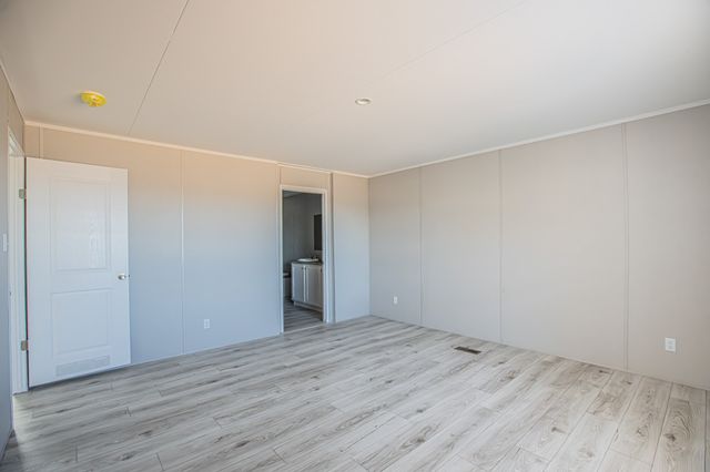 105 Draven Drive, Springtown, TX 76082