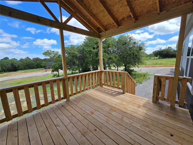 105 Draven Drive, Springtown, TX 76082