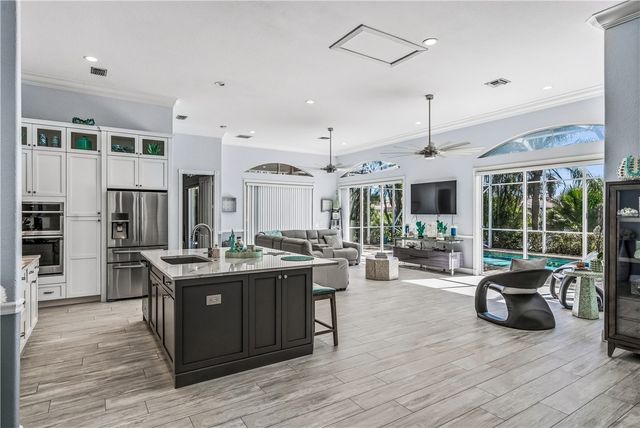 6160 56th Avenue, Vero Beach, FL 32967