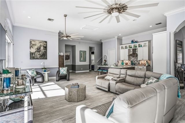 6160 56th Avenue, Vero Beach, FL 32967