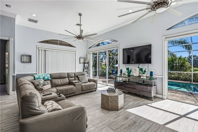 6160 56th Avenue, Vero Beach, FL 32967