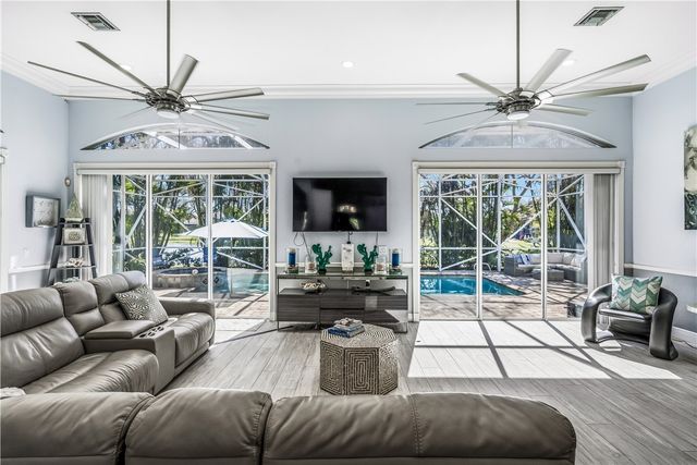 6160 56th Avenue, Vero Beach, FL 32967