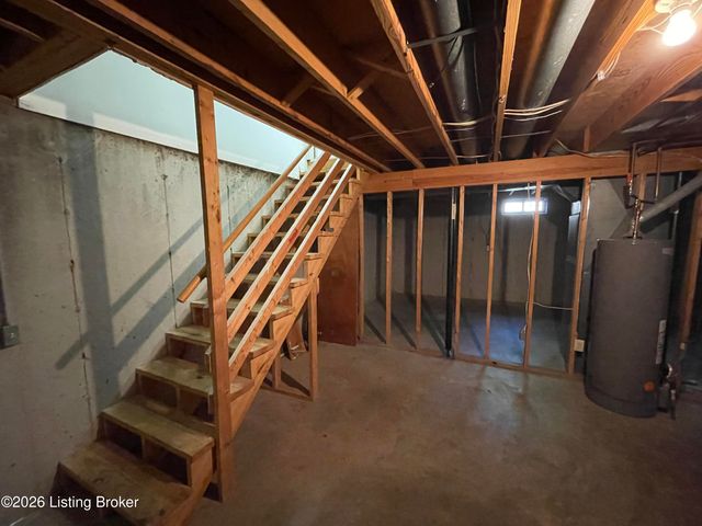 11621 Tazwell Dr, Louisville, KY 40245