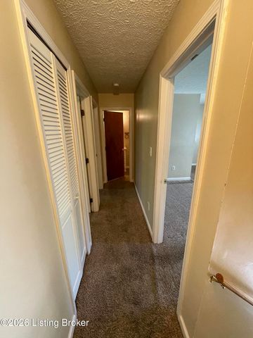 11621 Tazwell Dr, Louisville, KY 40245