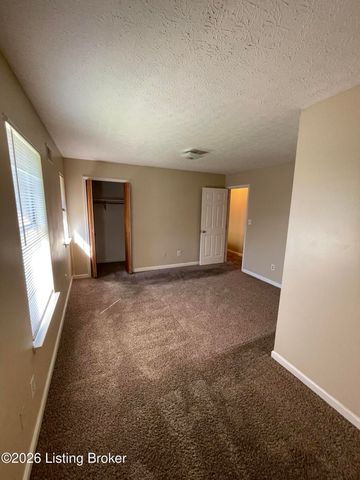 11621 Tazwell Dr, Louisville, KY 40245