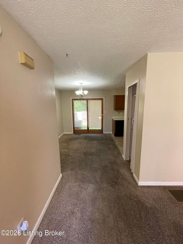 11621 Tazwell Dr, Louisville, KY 40245