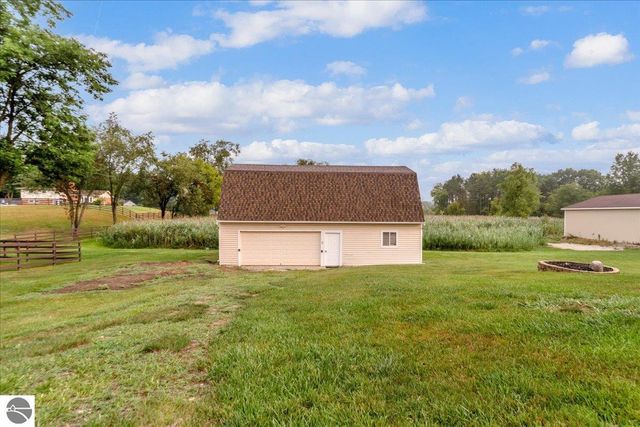 12789 12 Mile Road, South Lyon, MI 48178