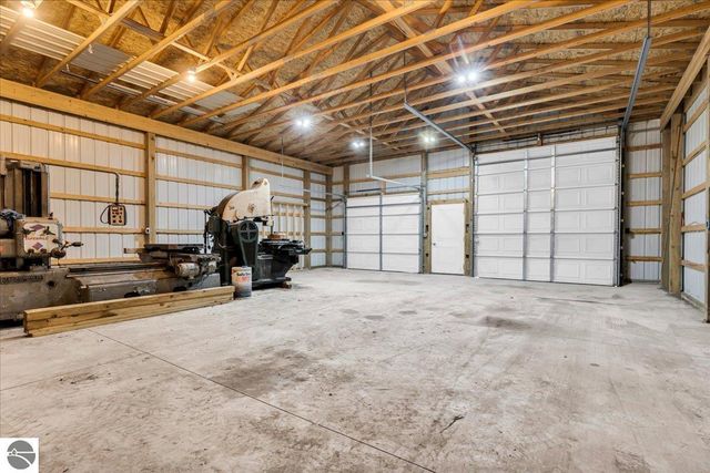 12789 12 Mile Road, South Lyon, MI 48178