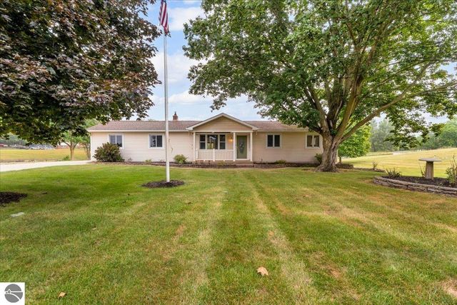 12789 12 Mile Road, South Lyon, MI 48178