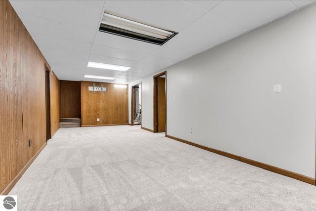 12789 12 Mile Road, South Lyon, MI 48178