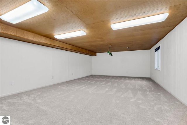 12789 12 Mile Road, South Lyon, MI 48178
