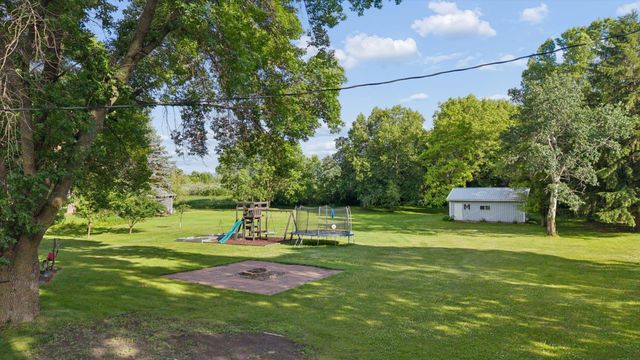 8173 112th Street NW, Annandale, MN 55302