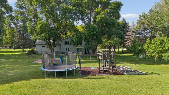 8173 112th Street NW, Annandale, MN 55302