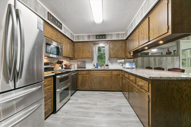 8173 112th Street NW, Annandale, MN 55302