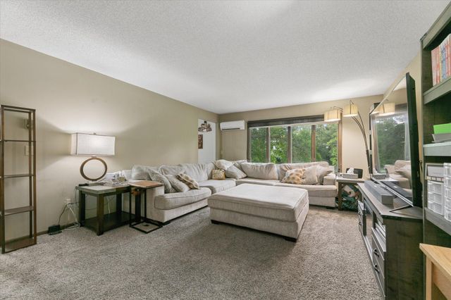 8173 112th Street NW, Annandale, MN 55302