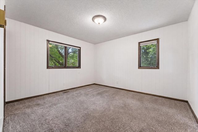 8173 112th Street NW, Annandale, MN 55302