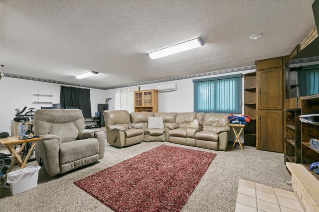 8173 112th Street NW, Annandale, MN 55302