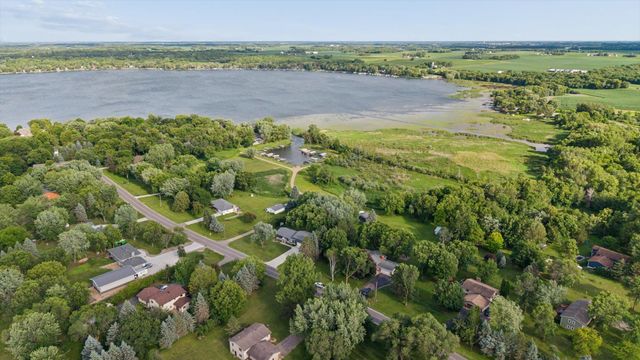 8173 112th Street NW, Annandale, MN 55302