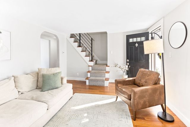 122 Samoset Ave, Mansfield, MA 02048