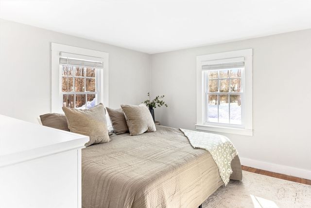 122 Samoset Ave, Mansfield, MA 02048