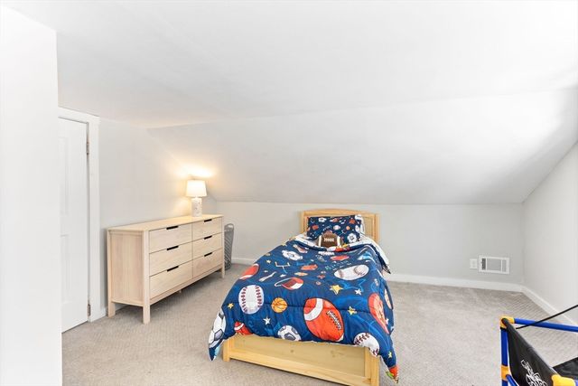 122 Samoset Ave, Mansfield, MA 02048