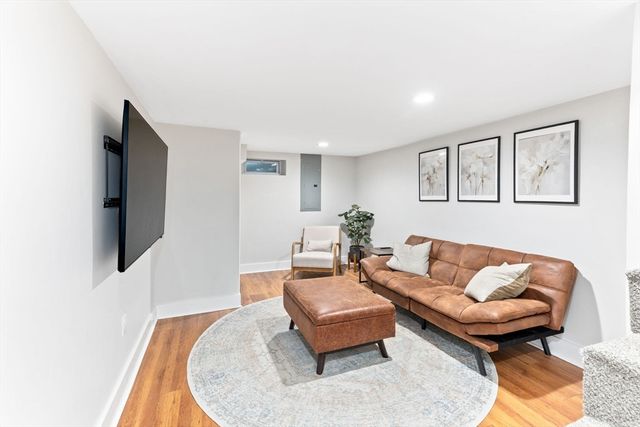 122 Samoset Ave, Mansfield, MA 02048