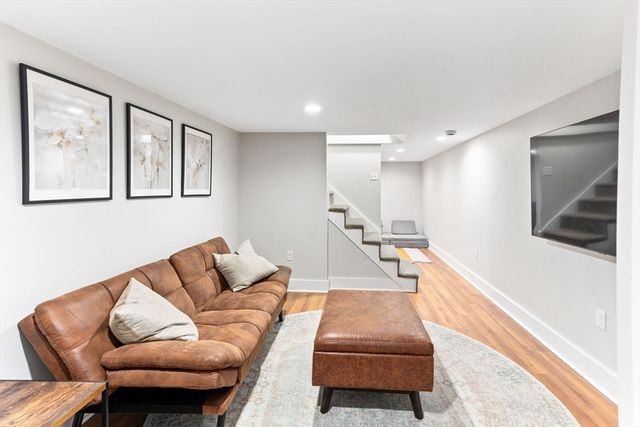 122 Samoset Ave, Mansfield, MA 02048