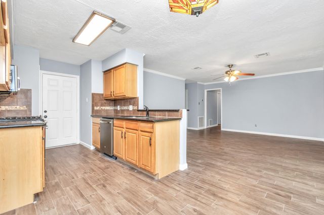 13627 Greenridge Drive, Sugar Land, TX 77498