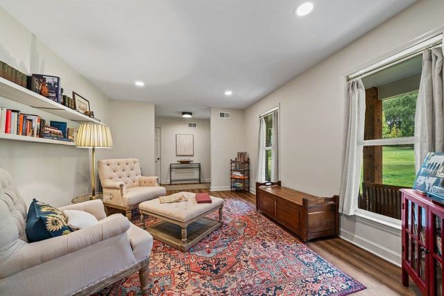 281 BRIARBROOK CV, Collierville, TN 38017