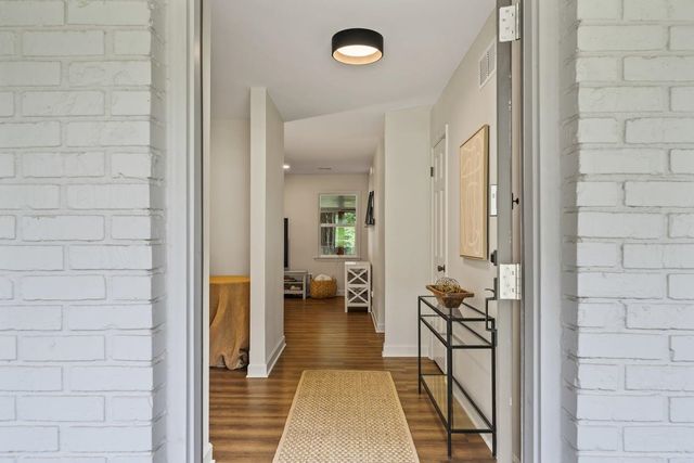 281 BRIARBROOK CV, Collierville, TN 38017