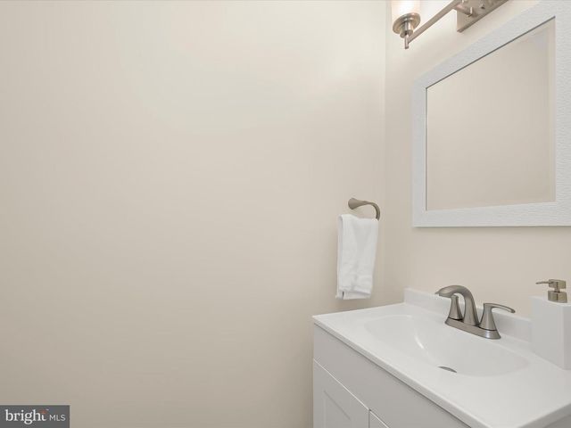 5834 MORNINGBIRD LN, Columbia, MD 21045