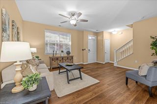 2613 Leytonstone DR # 377, Chesapeake, VA 23321