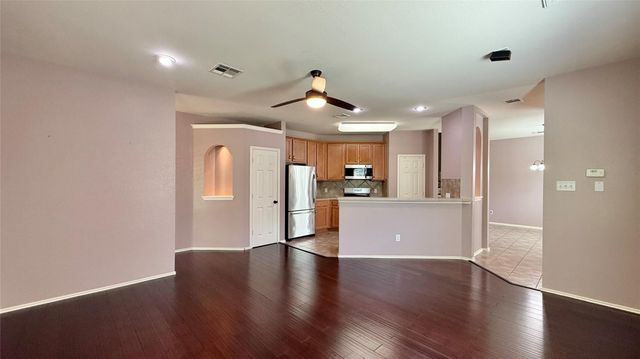 1900 Scofield Ridge PKWY 5403, Austin, TX 78727