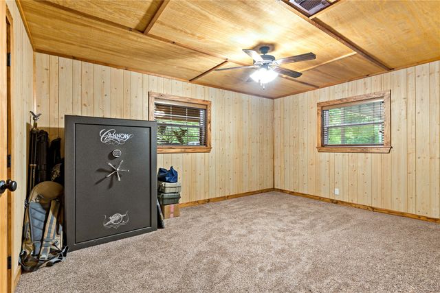 10860 Farm Road 197, Arthur City, TX 75411