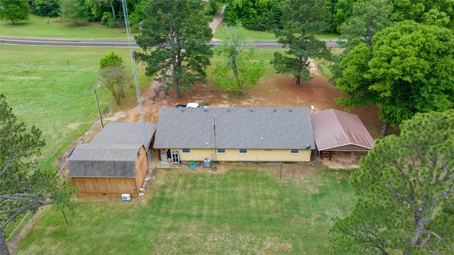 10860 Farm Road 197, Arthur City, TX 75411
