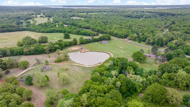 10860 Farm Road 197, Arthur City, TX 75411