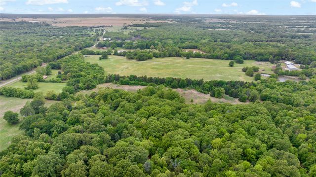 10860 Farm Road 197, Arthur City, TX 75411
