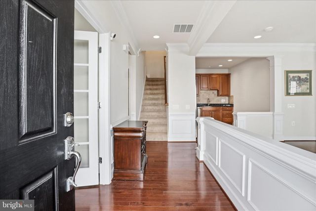 44420 SUNSET MAPLE DR, Ashburn, VA 20147