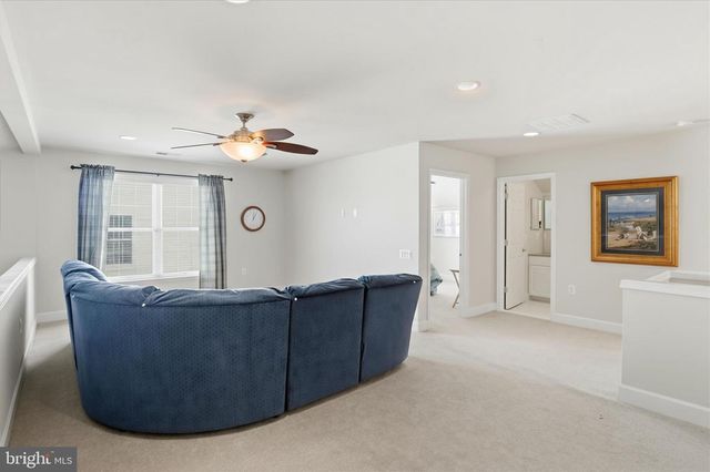 44420 SUNSET MAPLE DR, Ashburn, VA 20147