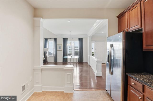 44420 SUNSET MAPLE DR, Ashburn, VA 20147