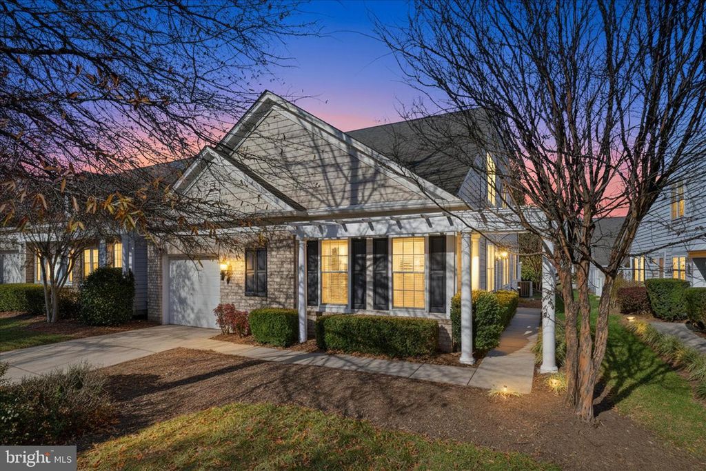 44420 SUNSET MAPLE DR, Ashburn, VA 20147